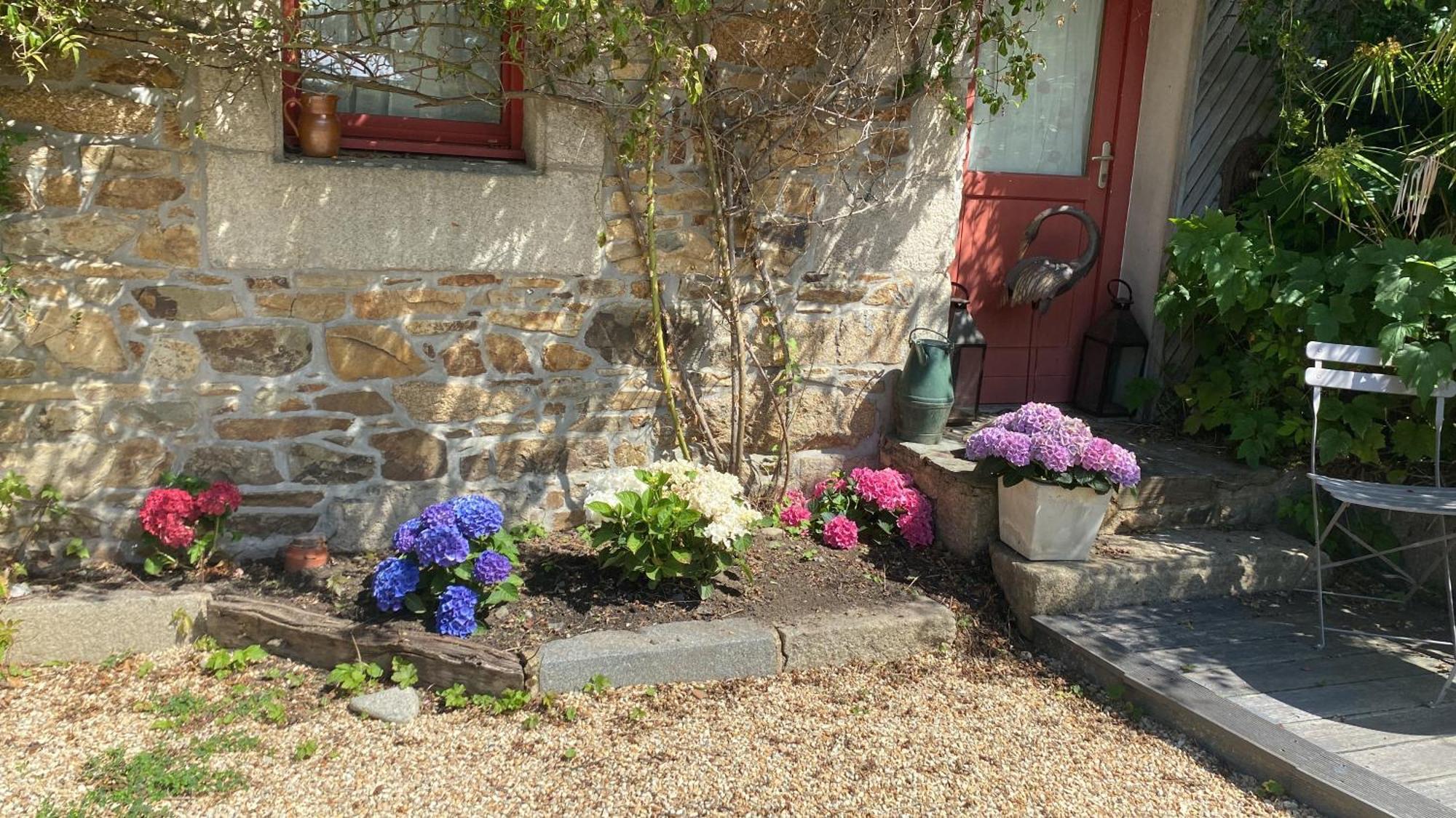 La Marine Louannec Apartment Exterior photo